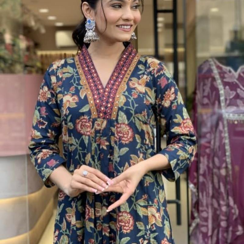 Yashika Women Cotton Blend Floral Printed Kurta Plazzo Set with Dupatta Suitable For Every Indian Occasion