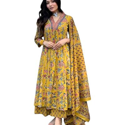 Yashika Women Cotton Blend Floral Printed Kurta Plazzo Set with Dupatta Suitable For Every Indian Occasion