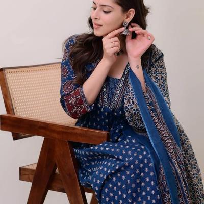 KLOSIA Women Printed Anarkali Kurta and Pant Set with Dupatta